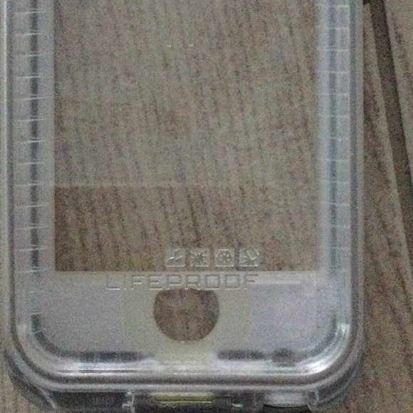 LifeProof Case- 5/5C IPhone - Picture 2 of 4